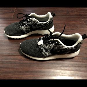 Nike Roshes Winter Wool Edition